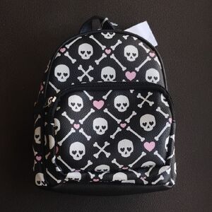 Claire's Skull and Crossbbnes Backpack - Black and White NEW WITH TAGS